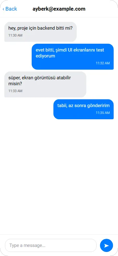 A one-on-one ChatUp conversation with blue sent bubbles and gray received bubbles